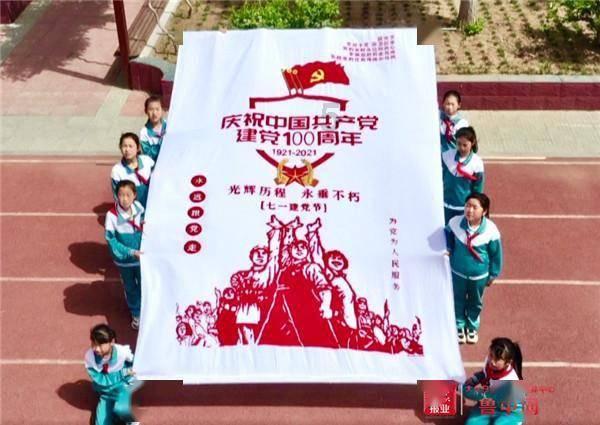 要“颜值”还是选“内在”？50名草莓“佳丽”现场PK，来看→